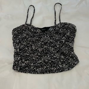 Forever 21 cropped floral shirt